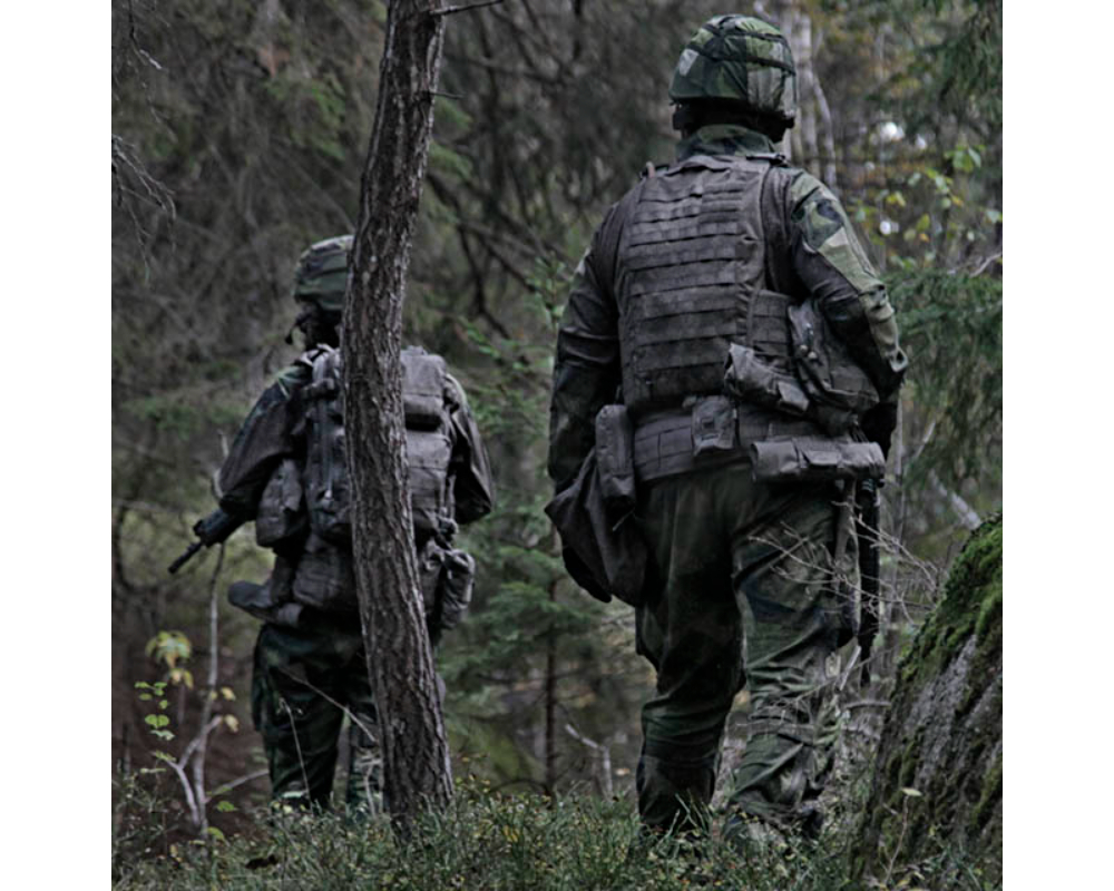 Squeeze plate carrier -17 Svart Small