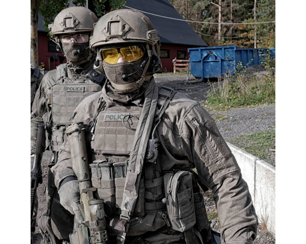 Squeeze plate carrier -17 Svart Small