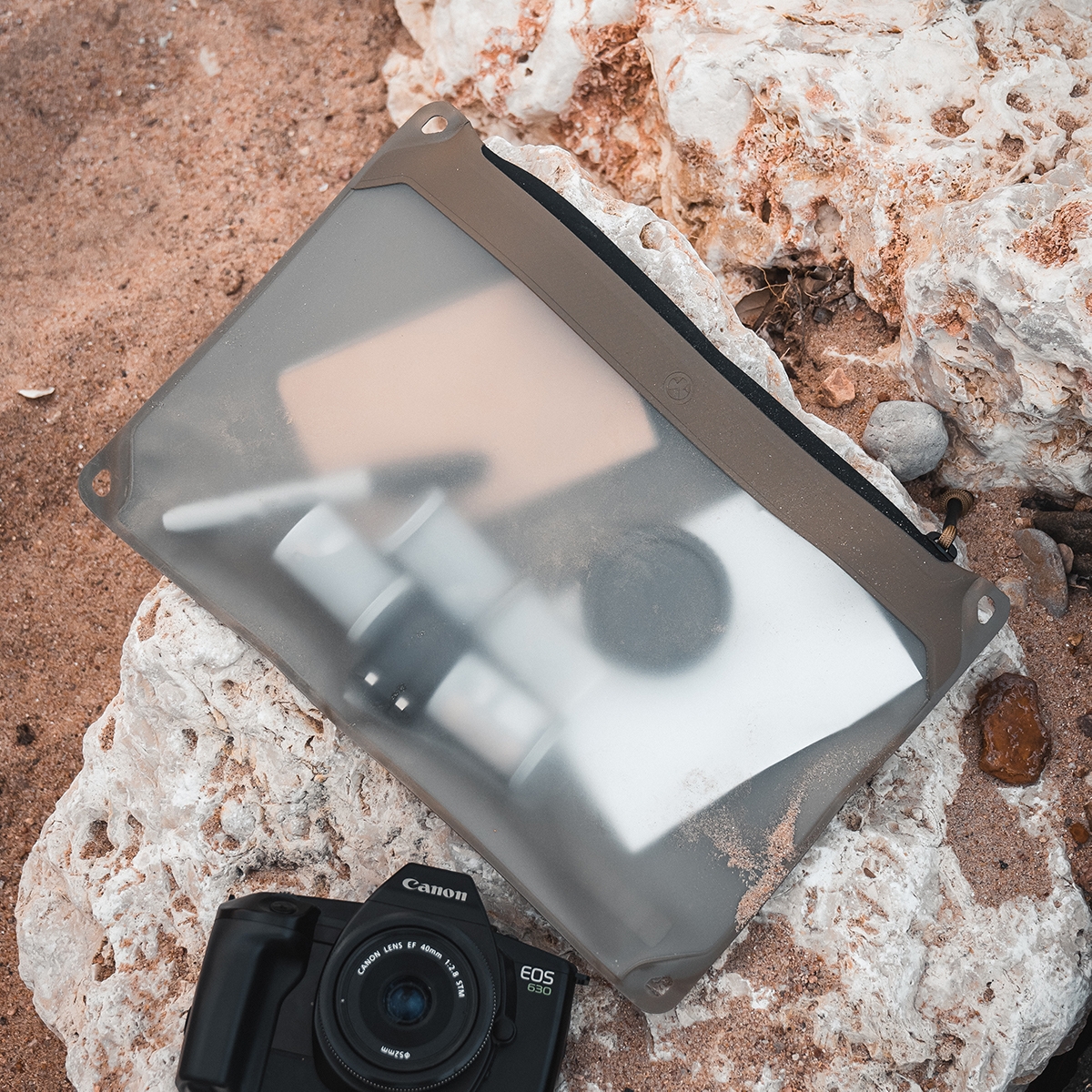 DAKA Window Pouch Large FDE