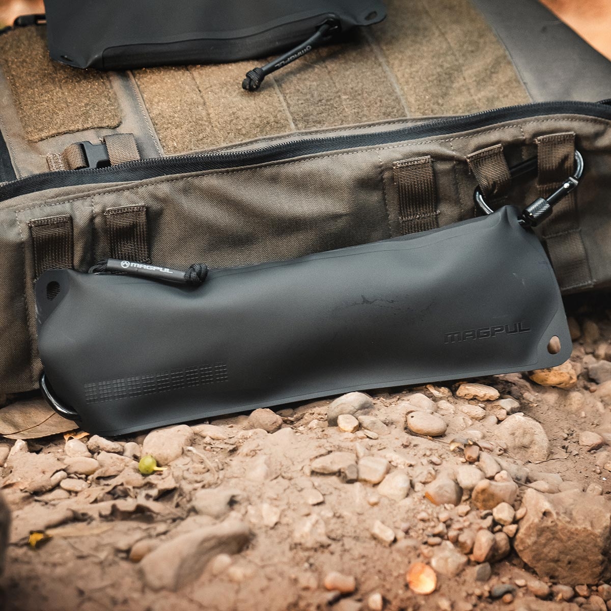 Magpul DAKA™ Suppressor Pouch, Large Black