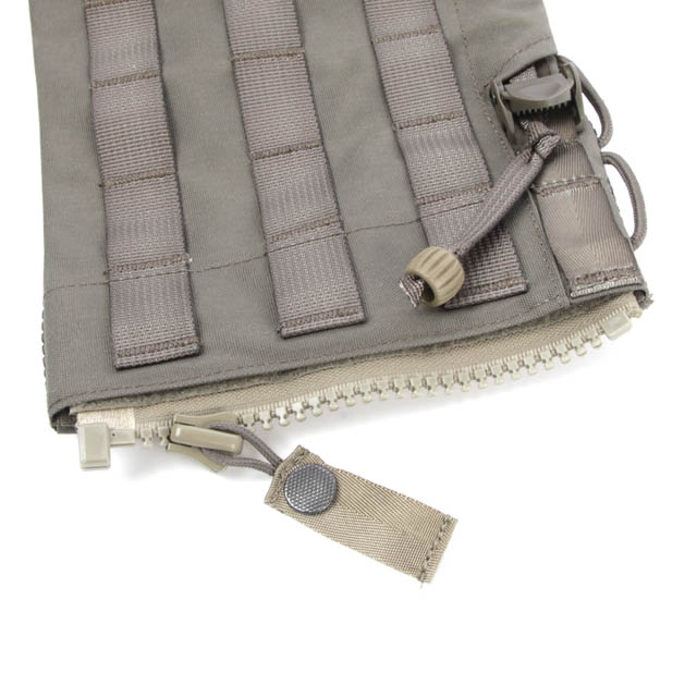 Squeeze Zipper Closure - 17 Grey