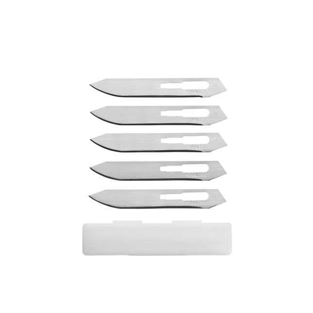 Vital fällkniv med utbytbart blad