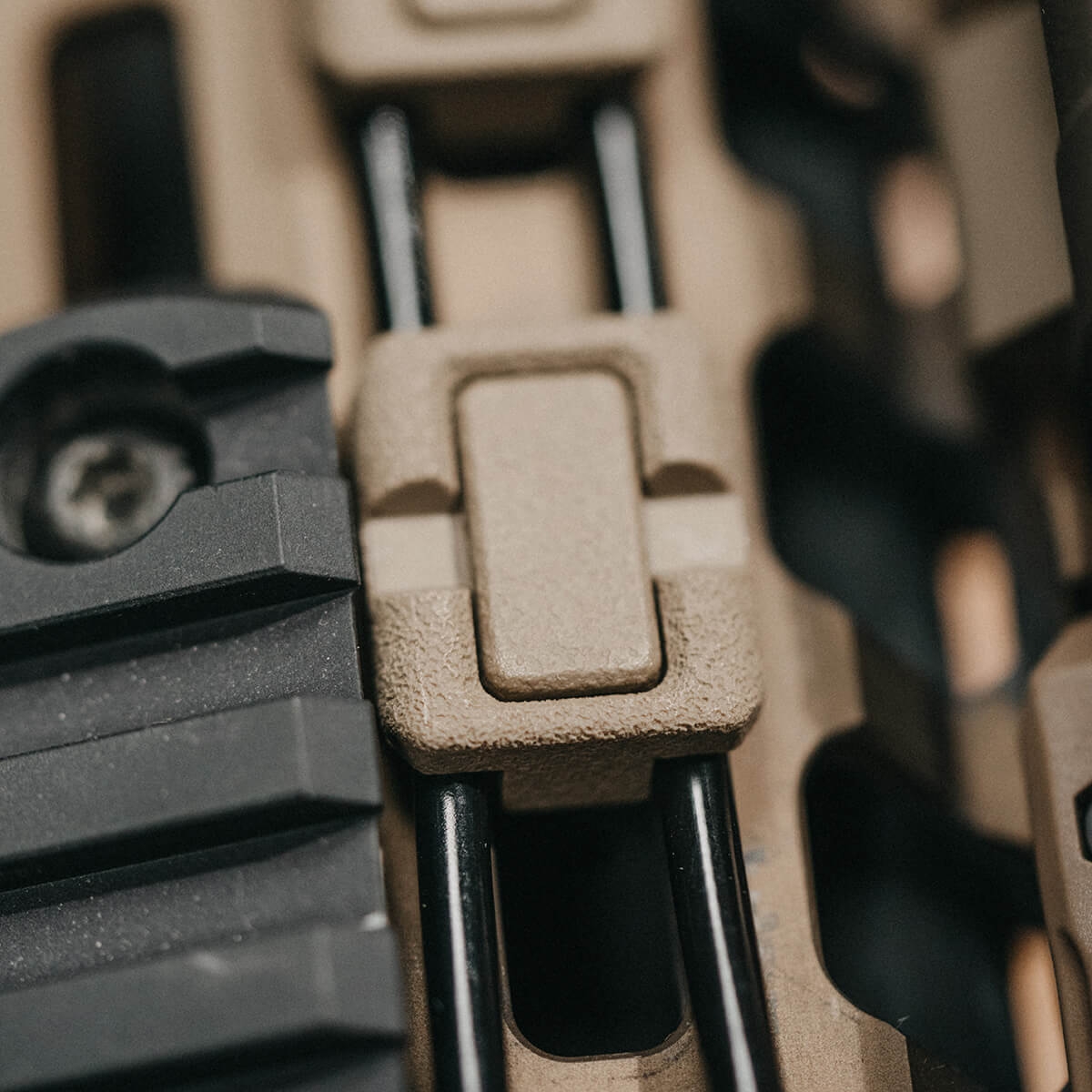 WCK - Wire Control Kit – M-LOK® FDE