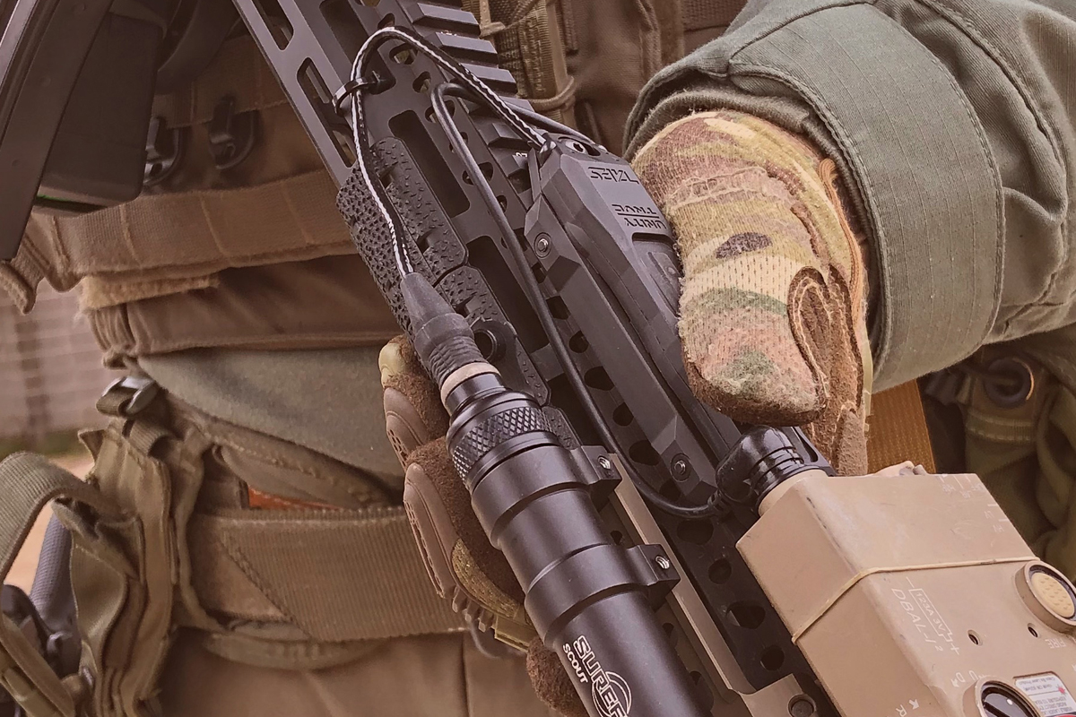 TAPS - Surefire / Laser - 9" - Black