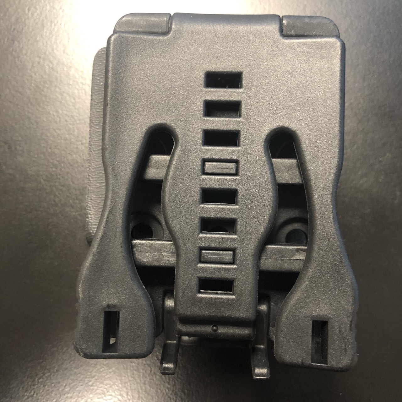 ASP Diamond Back Magasinsficka Glock 9/.40 - Enkel Black Left