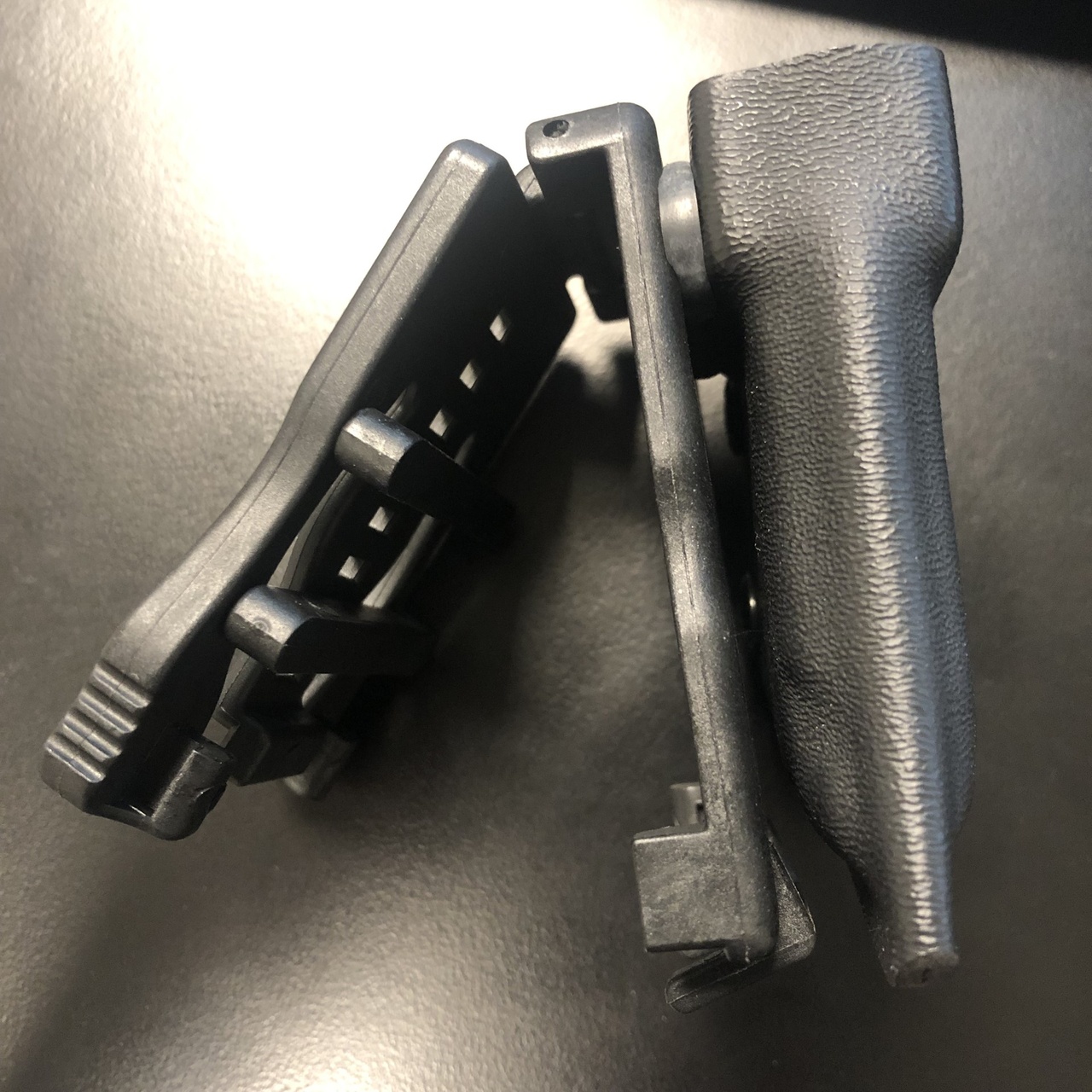 ASP Diamond Back Magasinsficka Glock 9/.40 - Enkel Black Left