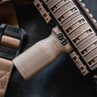 RVG® - Rail Vertical Grip FDE