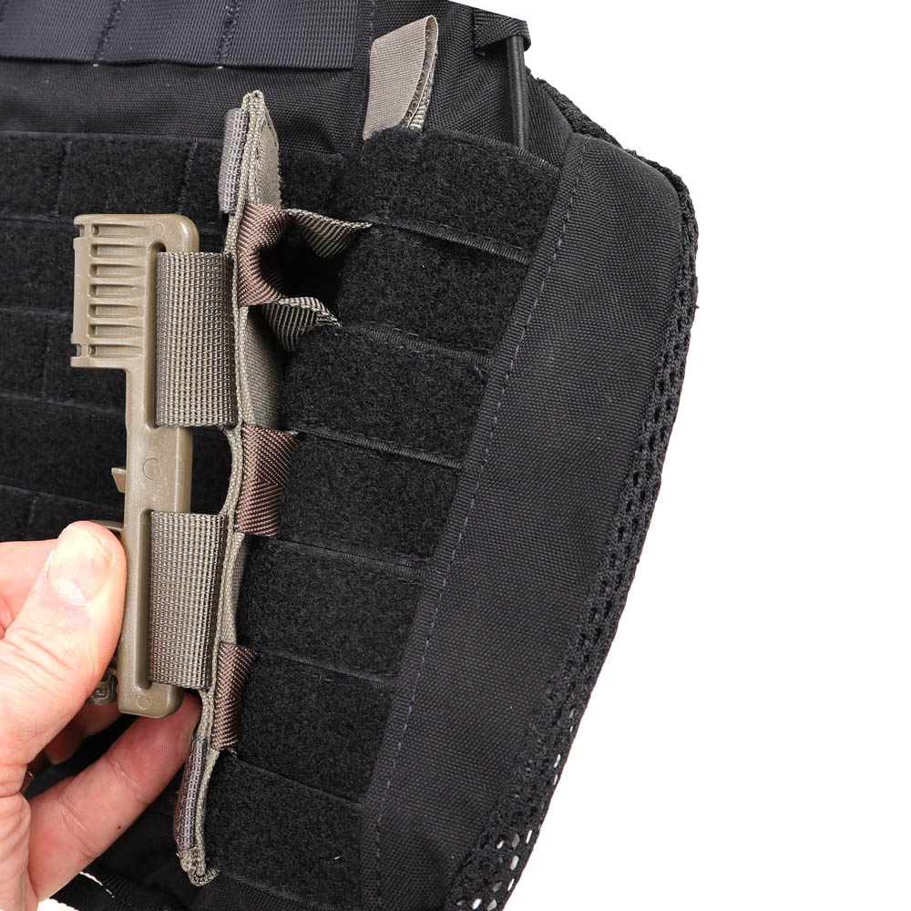 Squeeze Buckle Closure 1.0 Grey