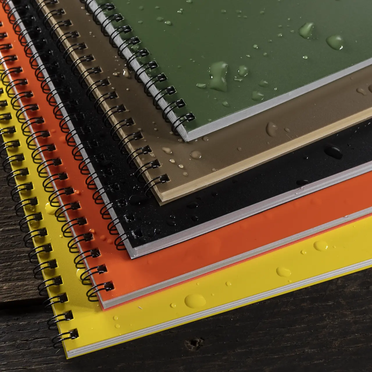 Large Spiral Notebook, Universal, 17 x 22 cm, Orange