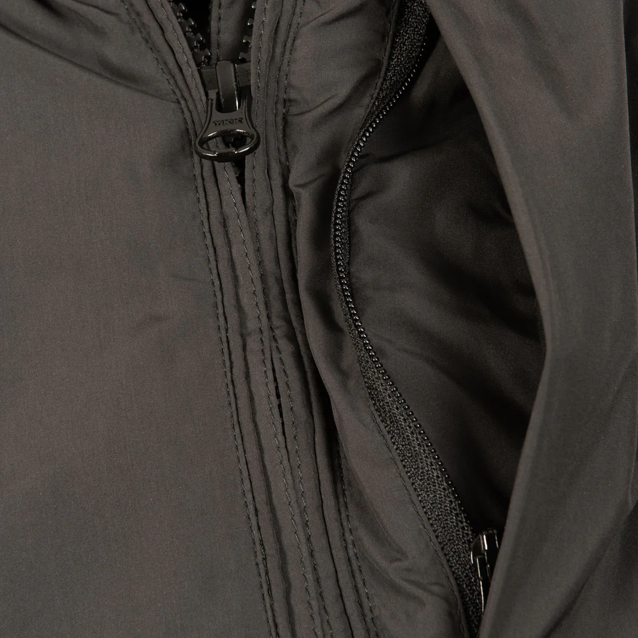 Arrowhead Black Large