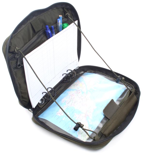 Medium Admin Pouch  - 18 Oliv