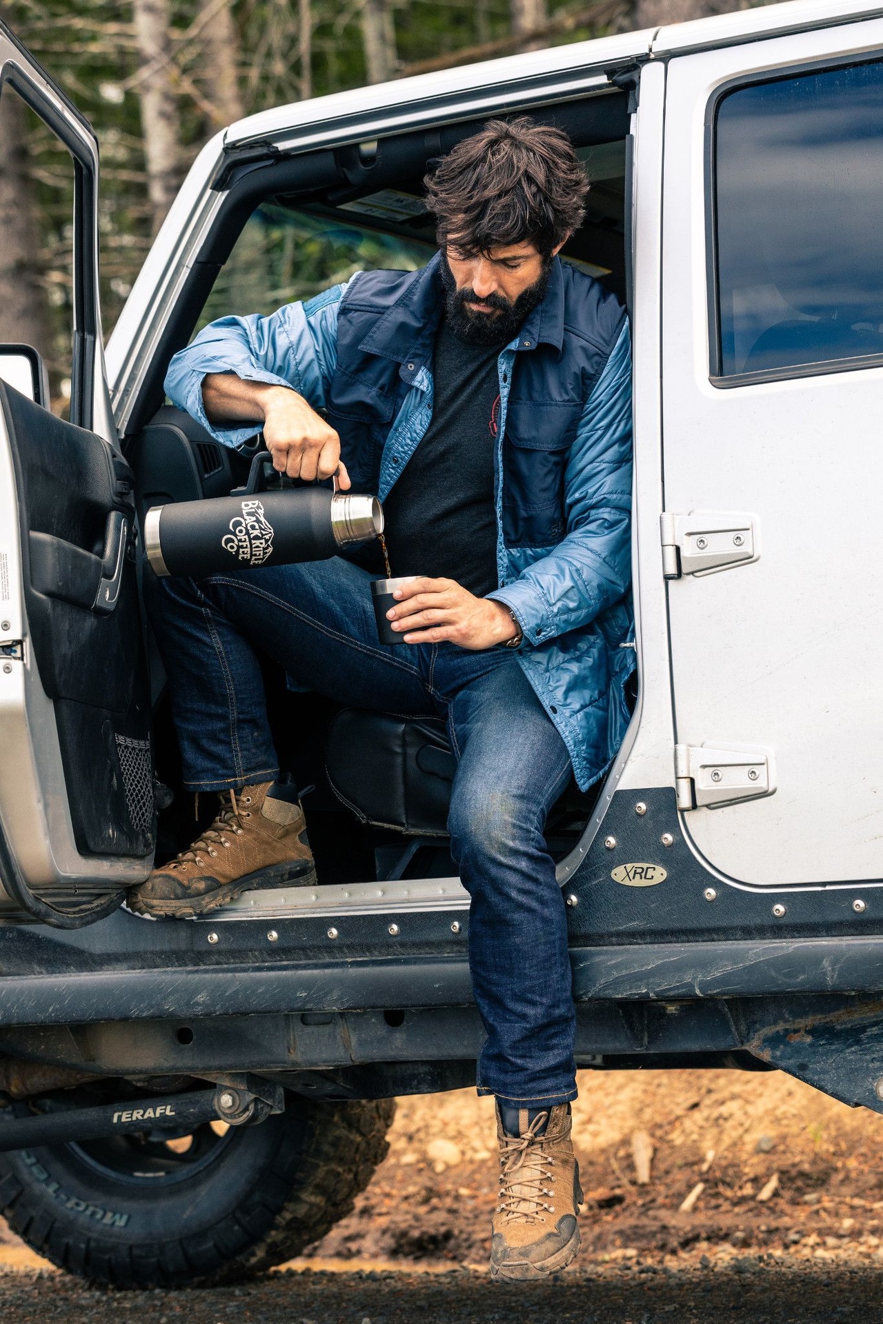 Defender-Flex Slim Jean Dark Wash Indigo 28W-30L