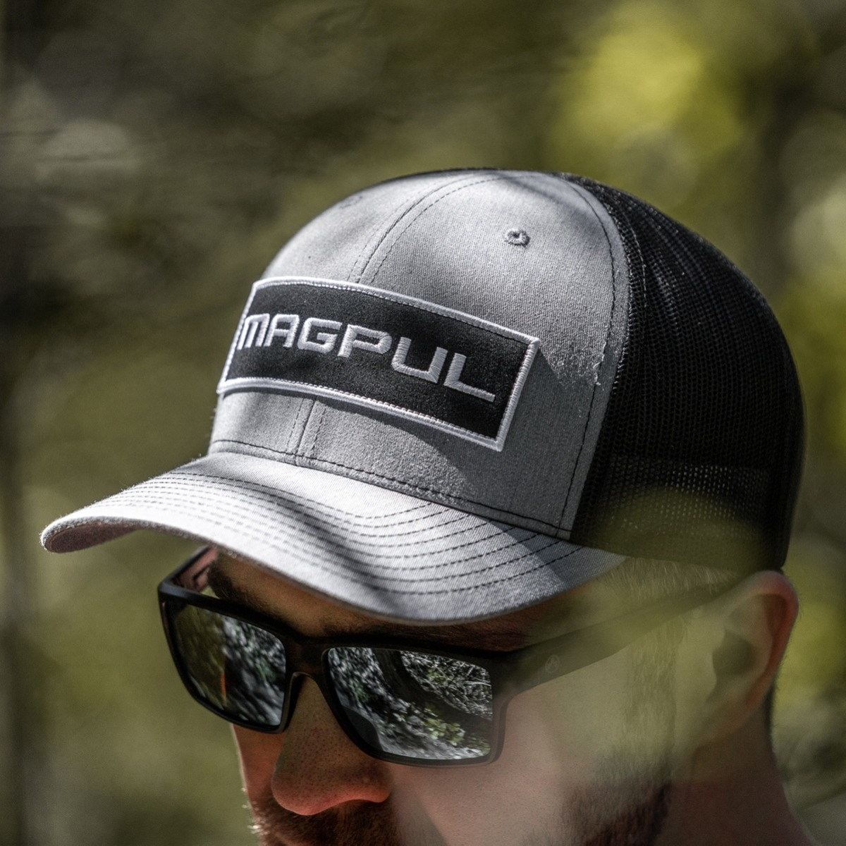 Wordmark Patch Trucker Heather Gray/Black
