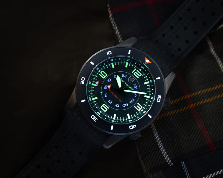 BEACHMASTER NIVO - Sandblasted Gunmetal Grey PVD Bracelet