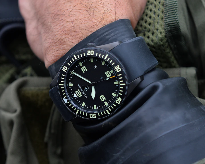 HOLTON 12HR - Black Rubber