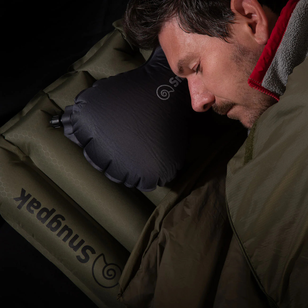 Butterfly Neck Pillow WGTE Black