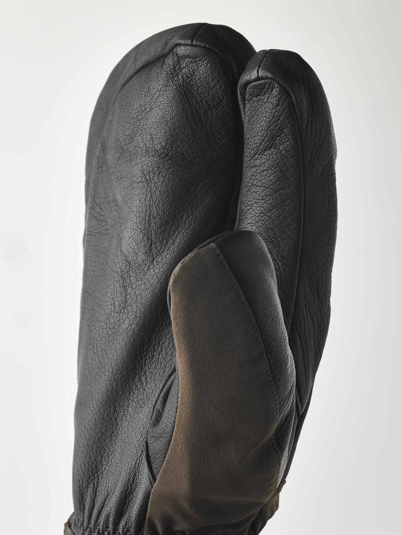 Nordic Winter Wool 3-finger 10