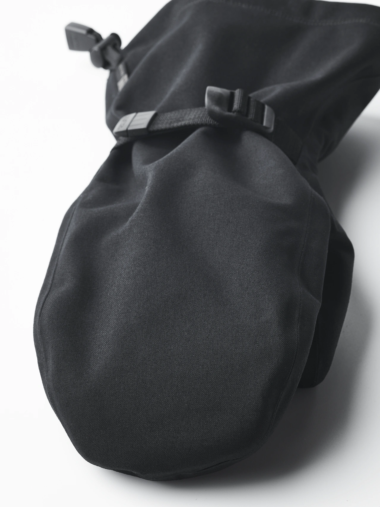 Seam Sealed Shell Mitt 10