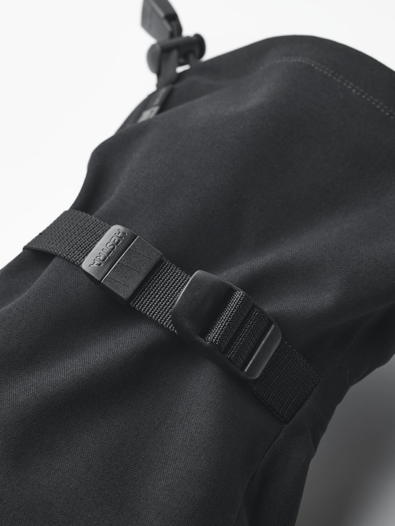 Seam Sealed Shell Mitt 10