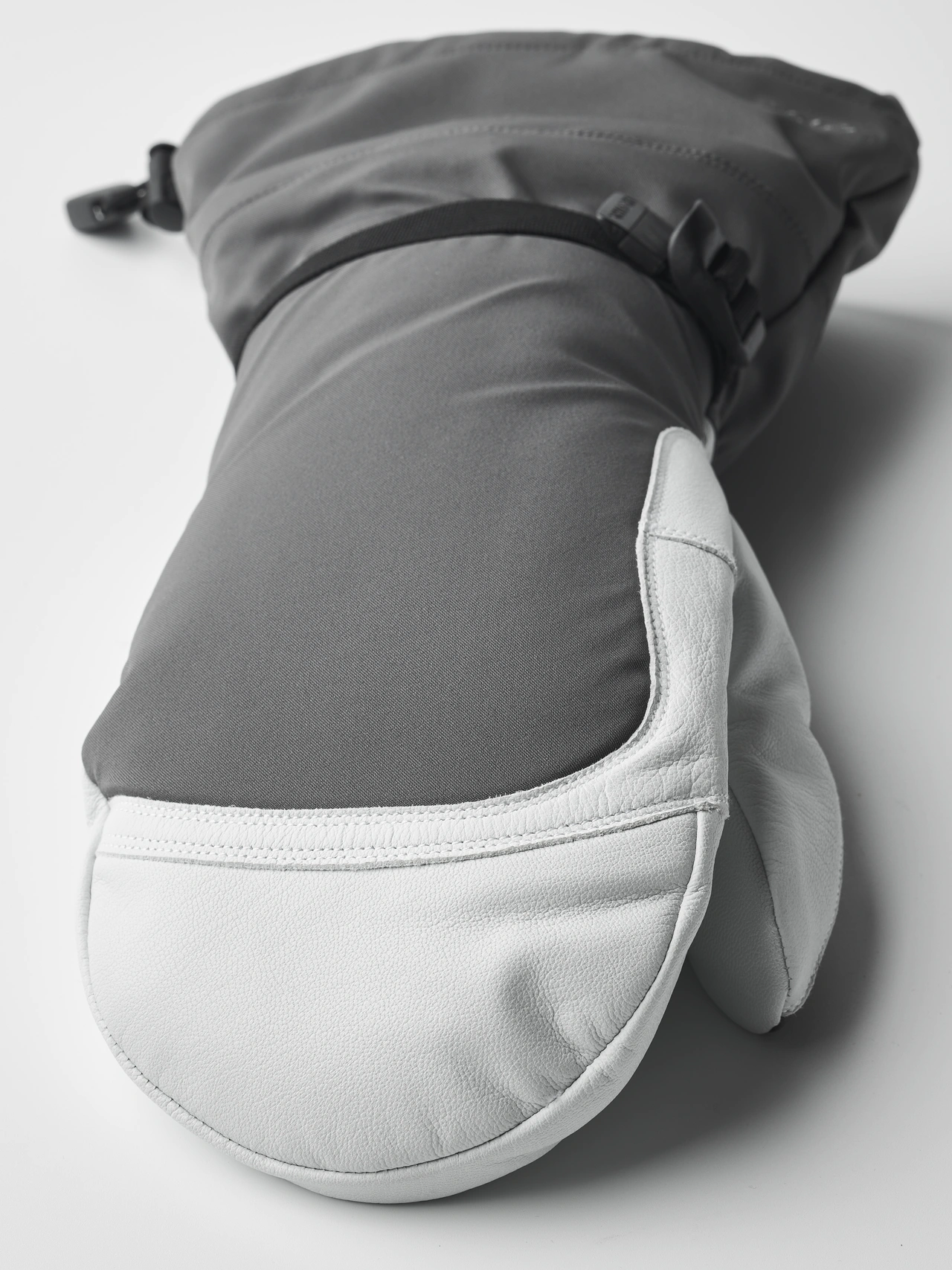 Winter Expedition Mitt 9