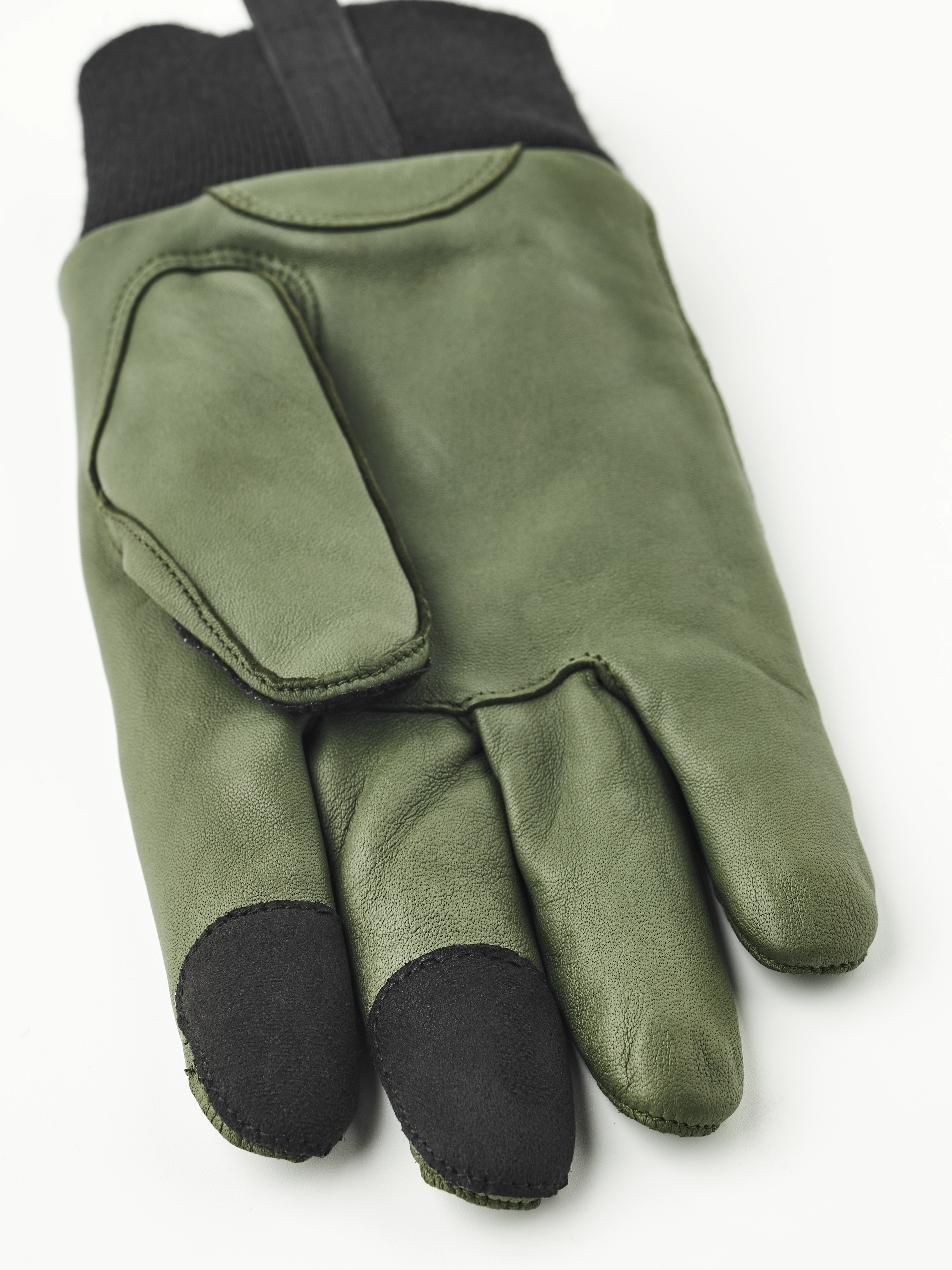 Pilot glove 10