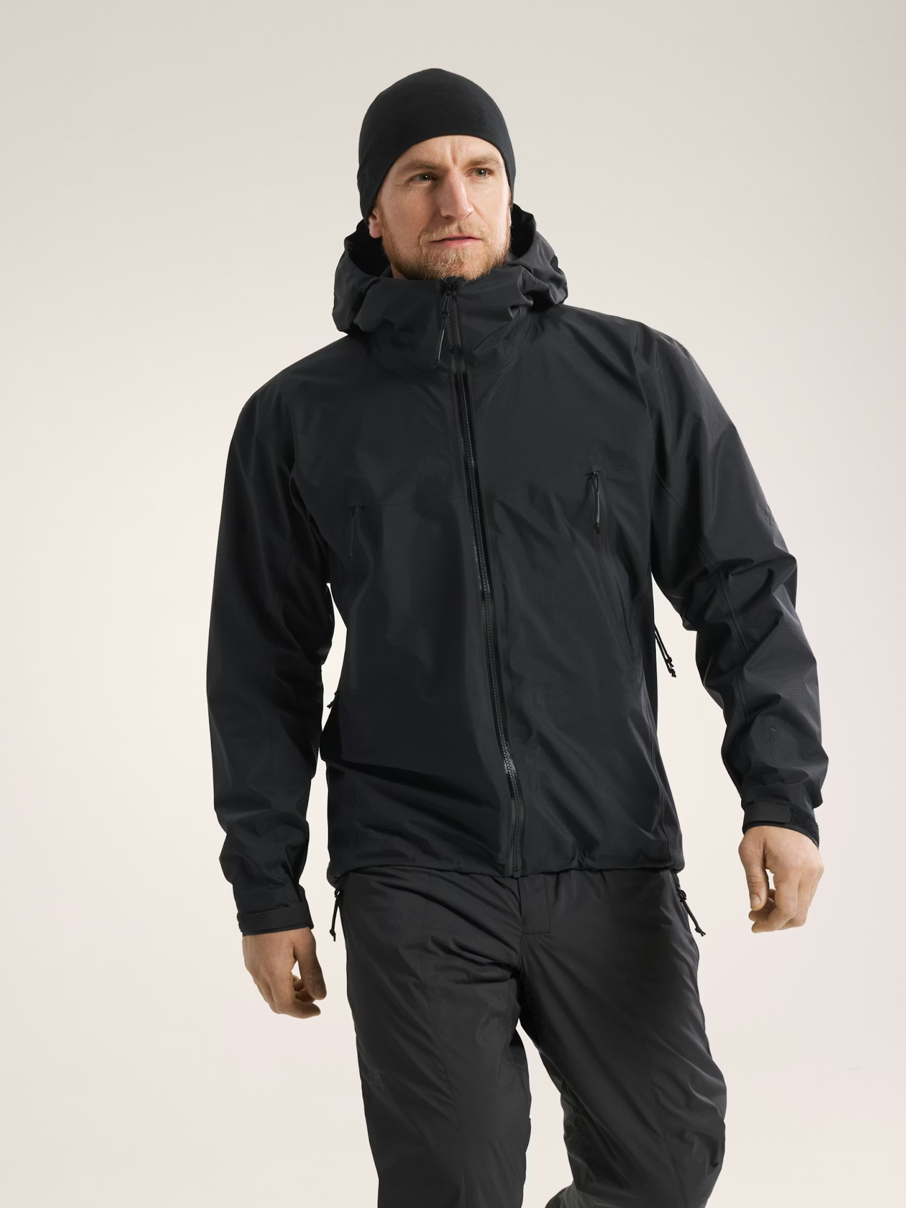 Alpha Jacket LT Gen 2.2 Black