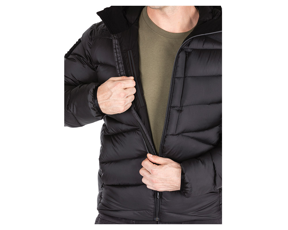 Acadia Down Jacket Black Small