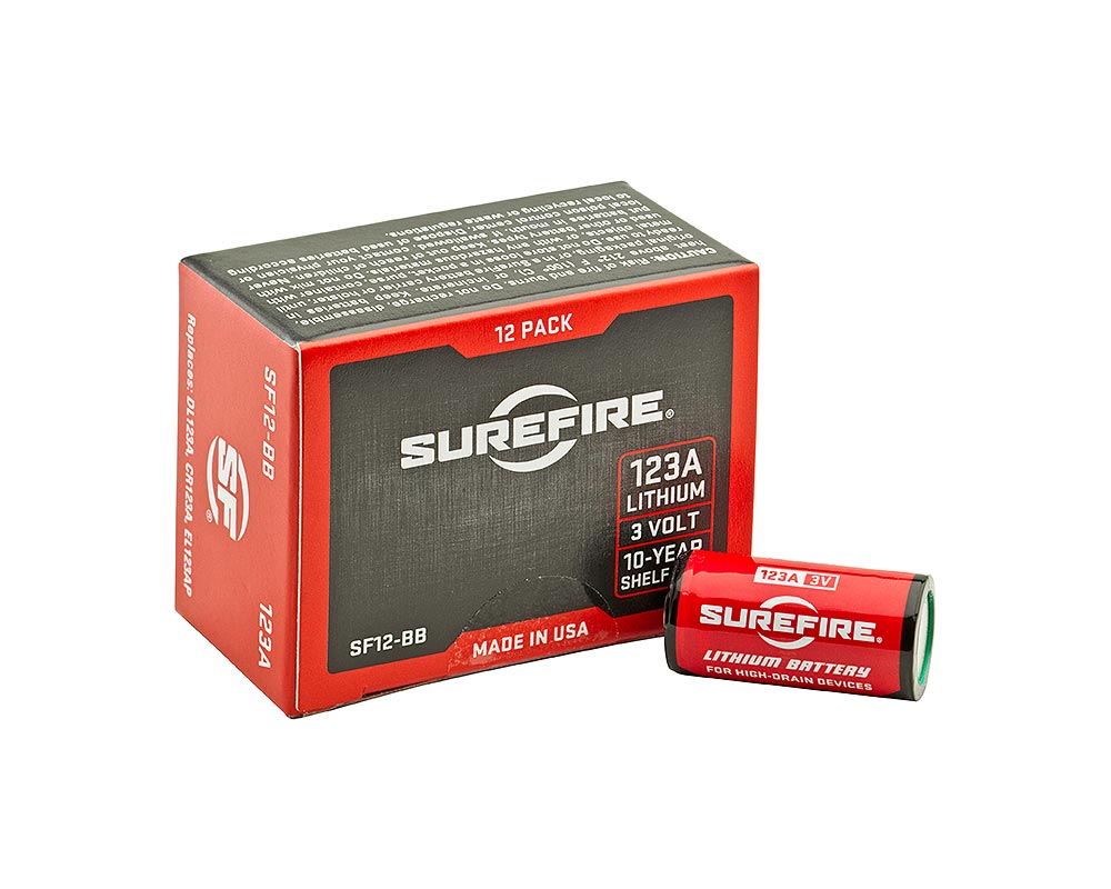 Box med 12 SF123A batterier